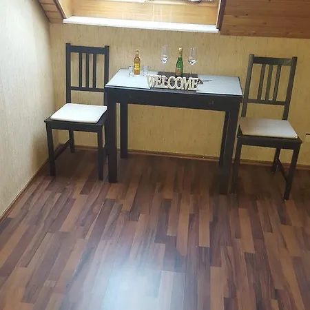 Jeli بيت شباب